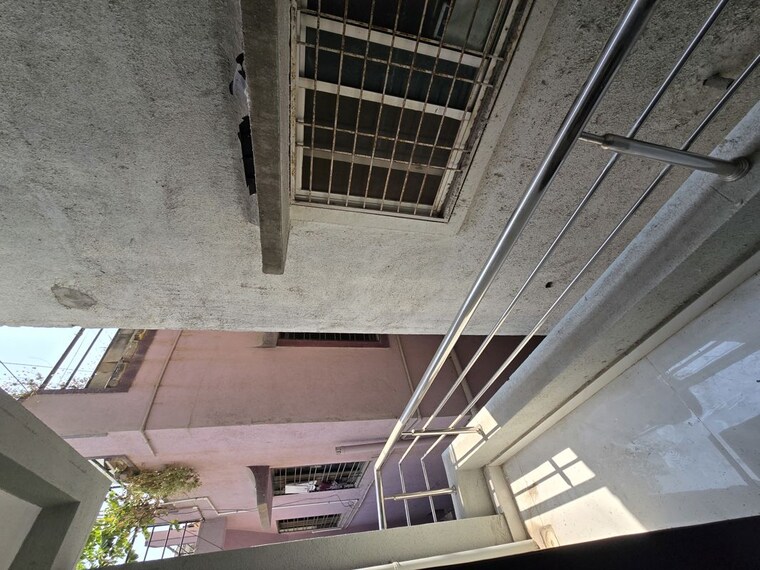Balcony, wadgaon sheri 2 Bedroom 950 Sq.Ft. Apartment In Wadgaon Sheri Pune 10051101