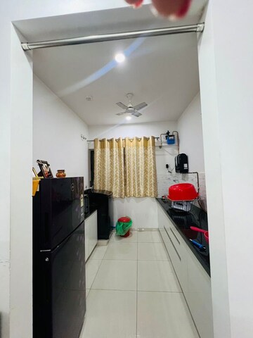 Furnished Amenities in 2 BHK Apartment at Amanora Gold Towers, Hadapsar – for Sale