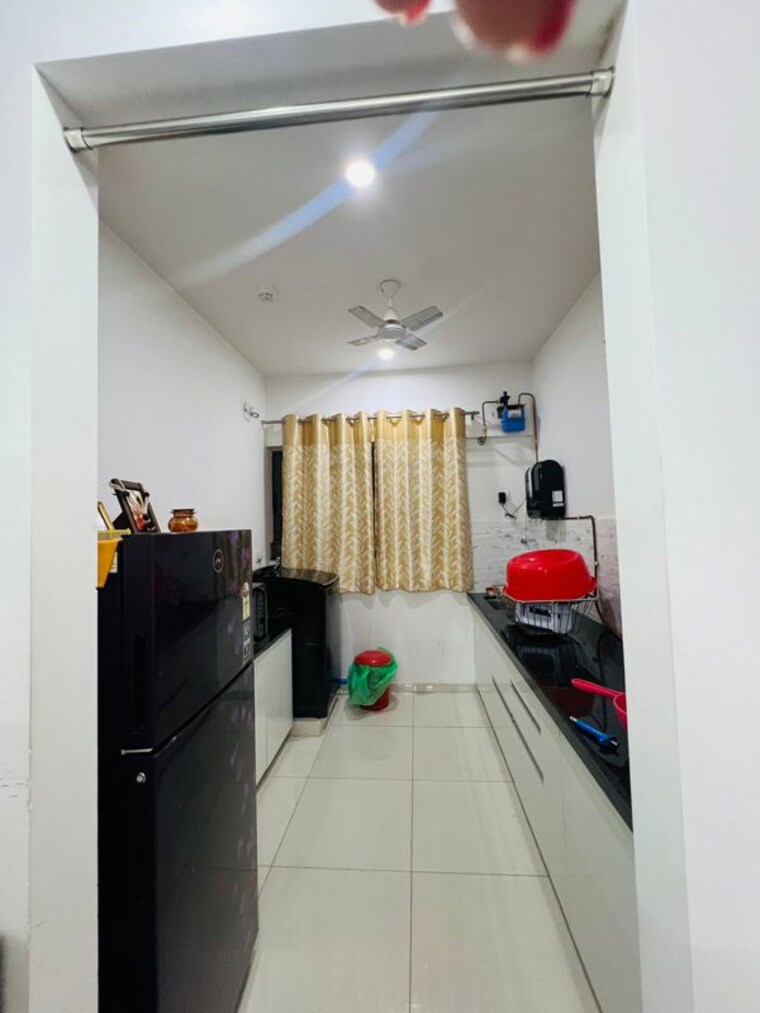 undefined, amanora-gold-towers 2 Bedroom 750 Sq.Ft. Apartment In Hadapsar Pune 10051099