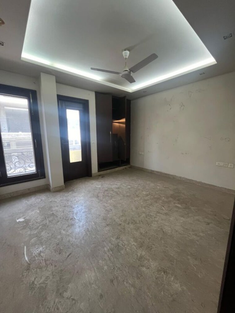 Room, prime-city-greater-noida 5 Bedroom 208 Sq.Yd. Apartment In Sector 3 Greater Noida Greater Noida 10051135