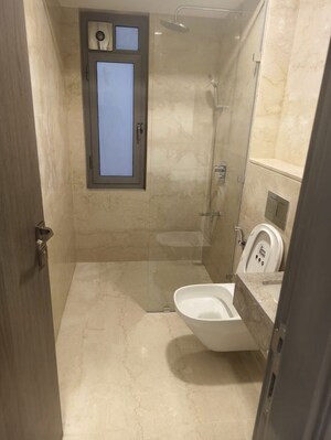 Bathroom in 4 BHK Apartment at Piramal Mahalaxmi Central Tower, Mahalaxmi – for Rent