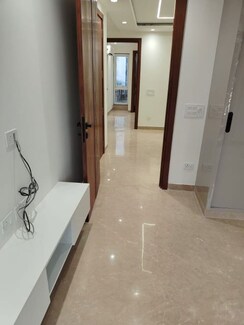 6 BHK + Pooja Room,Servant Room,Study Room,Extra Room Builder Floor For Sale in Vasant Vihar