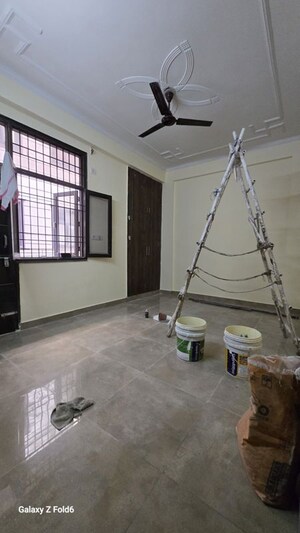 Room in 1 BHK Builder Floor at Chattarpur – for Rent