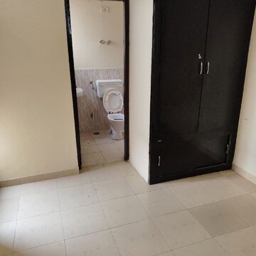 Furnished Amenities in 2 BHK Apartment at Apex Our Homes, Sector 37c – for Rent