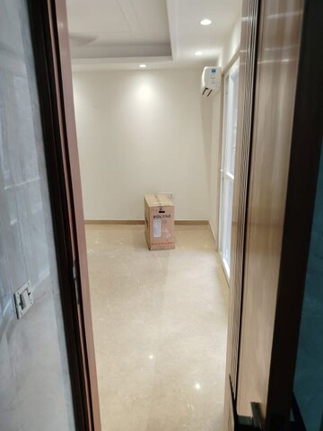 Room in 4 BHK Builder Floor at Lajpat Nagar ii – for Sale