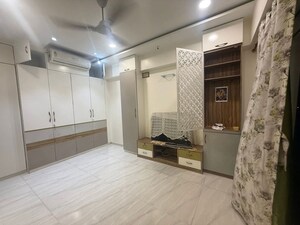 Living Room in 2 BHK Apartment at Thane West – for Rent