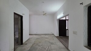 Room in 2 BHK Apartment at Vasant Kunj – for Rent