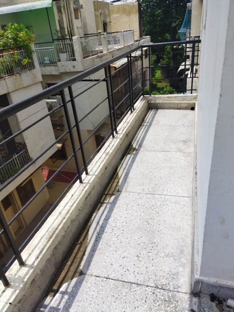 Balcony, vasant kunj 2 Bedroom 550 Sq.Ft. Apartment In Vasant Kunj Delhi 10051225