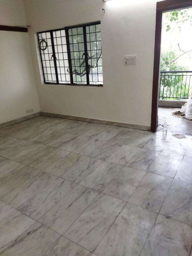 Room, vasant kunj 2 Bedroom 550 Sq.Ft. Apartment In Vasant Kunj Delhi 10051249