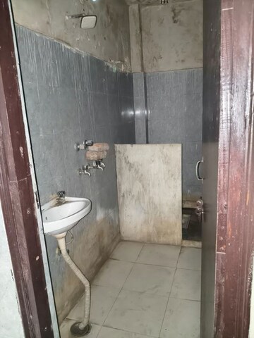 Master Bedroom in 2 BHK Independent House at Delta I Greater Noida – for Rent