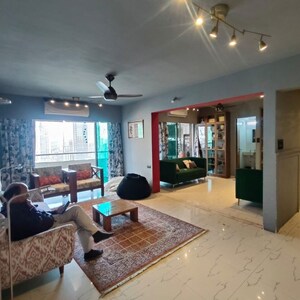 Living Room in 3 BHK Apartment at Lokhandwala Harmony, Worli Naka – for Sale