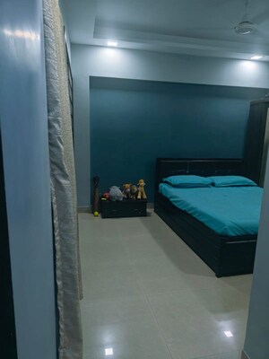 Bedroom in 2 BHK Apartment at KM Horizon Flora, Ghodbunder Road – for Rent
