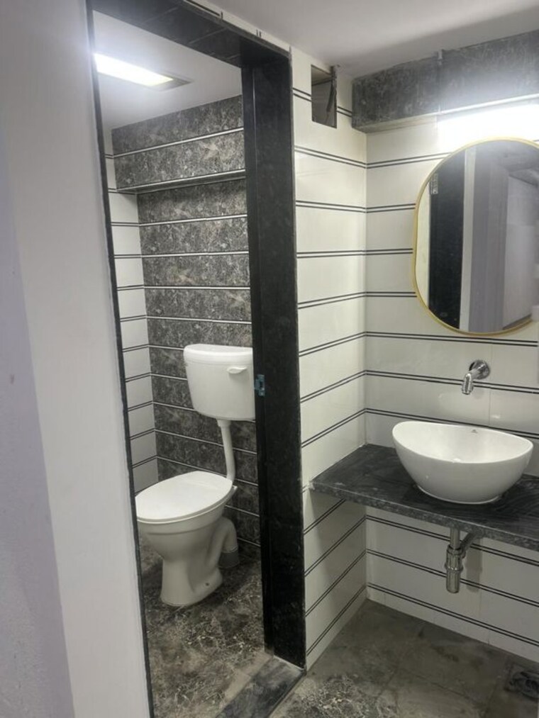 Bathroom, sai-sainik Commercial Warehouse 2500 Sq.Yd. In Malad East Mumbai 10051330