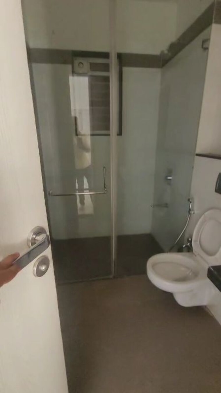 Bathroom, rustomjee-urbania-azziano 2 Bedroom 1020 Sq.Ft. Apartment In Thane West Thane 10051347