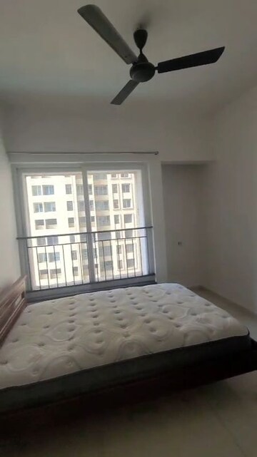 Bedroom in 2 BHK Apartment at Rustomjee Urbania Azziano, Thane West – for Rent