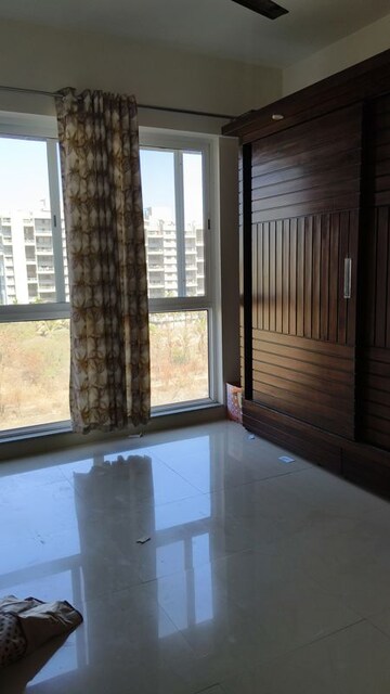 Room in 2 BHK Apartment at Goel Ganga Acropolis, Baner – for Rent