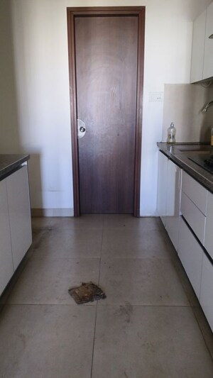 Room in 2 BHK Apartment at Goel Ganga Acropolis, Baner – for Rent