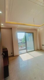 3.5 BHK + Extra Room 2200 Sq.Ft. Apartment in BPTP Park Grandeura