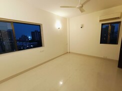 2 BHK + Servant Room Apartment For Rent in Everest Apartments Malabar Hill