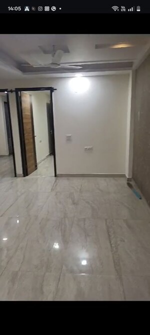 Room in 3 BHK Builder Floor at Rajendra Nagar – for Sale
