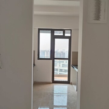 Room in 3 BHK Apartment at Adani Ten BKC, Gandhi Nagar – for Rent