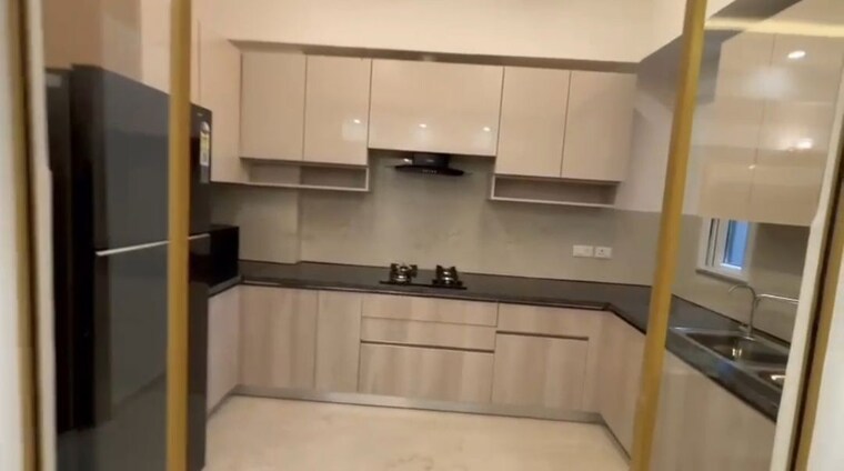 Kitchen, smart-world-orchard 3 Bedroom 1680 Sq.Ft. Apartment In Sector 61 Gurgaon 10051548