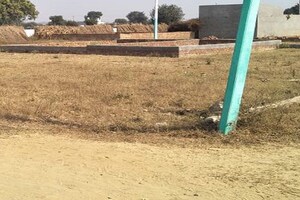 Plot Area in  Plot at Sector 63a – for Sale
