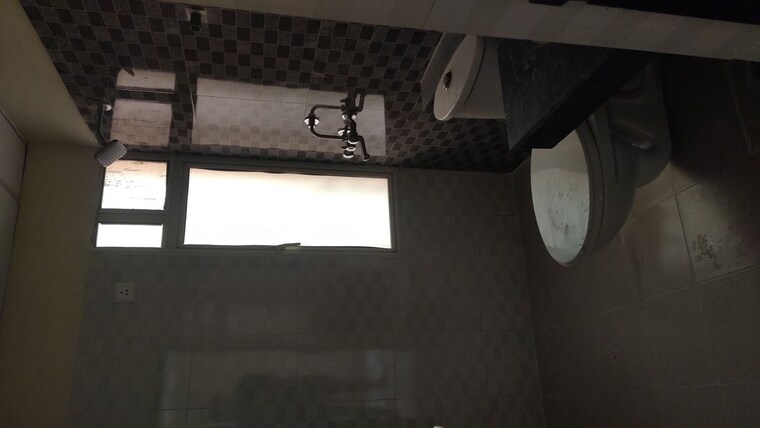 Bathroom, assotech-windsor-court 3 Bedroom 1390 Sq.Ft. Apartment In Sector 78 Noida 10051652