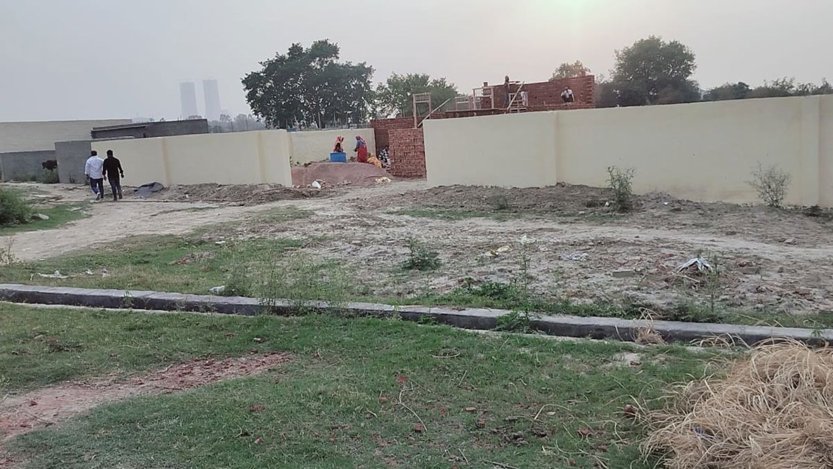 Plot For Sale in Jagatpura
