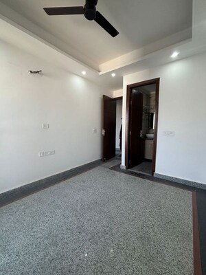 Room in 3 BHK Apartment at Freedom Fighters Enclave – for Rent