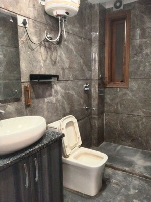 Bathroom in 2 BHK Builder Floor at Saket – for Rent