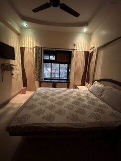 Pg For Rent in Lower Parel