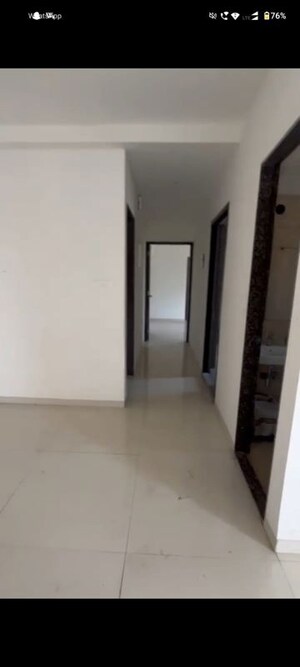 Room in 2 BHK Apartment at Versova – for Rent