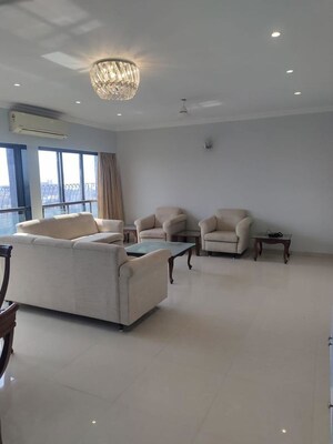 Team Area in 3 BHK Apartment at Venus Apartments Cuffe Parade, Cuffe Parade – for Rent