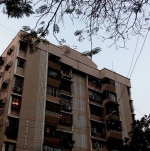 1 BHK Apartment – Exterior View View at Andheri West - for Rent
