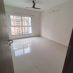 Room in 3 BHK Apartment at Pride Purple Park Titan, Hinjewadi – for Rent