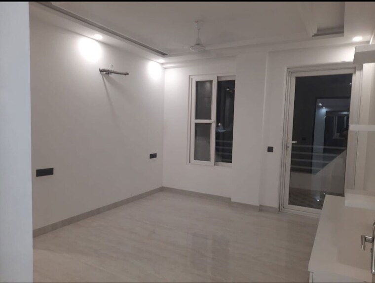 Room, bptp-102-eden-estate-phase-3 3 Bedroom 1855 Sq.Ft. Builder Floor In Sector 102 Gurgaon 10051976