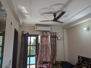 1 BHK Independent House For Rent in Ansal Plaza Sector-23, Sector 23