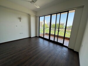 Room in 3 BHK Apartment at Adani Samsara Vilasa, Sector 63 – for Rent