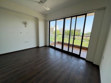 Room in 3 BHK Apartment at Adani Samsara Vilasa, Sector 63 – for Rent