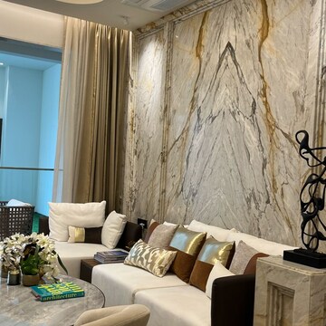 Living Room in 3 BHK Apartment at Andheri West – for Rent