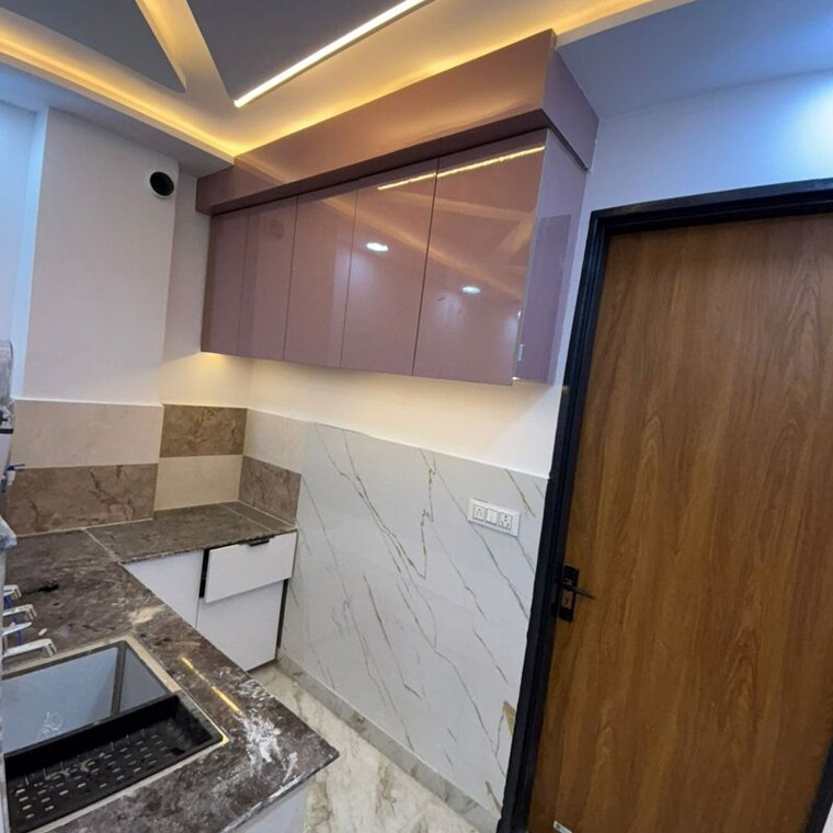 Kitchen, dwarka mor 2 Bedroom 50 Sq.Yd. Builder Floor In Dwarka Mor Delhi 10052159