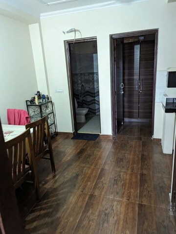 Gym in 1 BHK Builder Floor at Ansal Plaza Sector-23, Sector 23 – for Rent