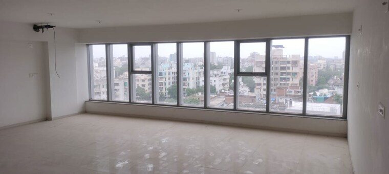 Room, naranpura Commercial Office Space 1020 Sq.Ft. In Naranpura Ahmedabad 10052176
