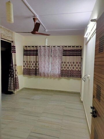 Bedroom in 2 BHK Apartment at Sachin CHS, Andheri West – for Rent