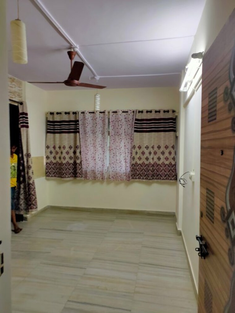 Bedroom, sachin-chs 2 Bedroom 650 Sq.Ft. Apartment In Andheri West Mumbai 10052192