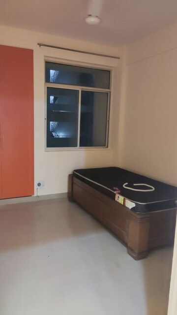 Furnished Amenities in 2.5 BHK Apartment at Paarth Aadyant, Gomti Nagar – for Rent