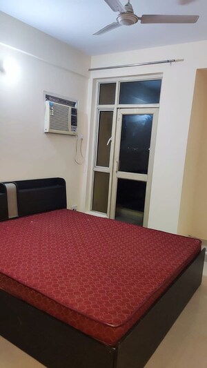 Bedroom in 2.5 BHK Apartment at Paarth Aadyant, Gomti Nagar – for Rent