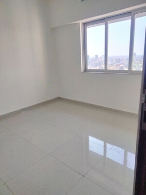 Room in 2 BHK Apartment at Omkar Signet, Malad East – for Rent