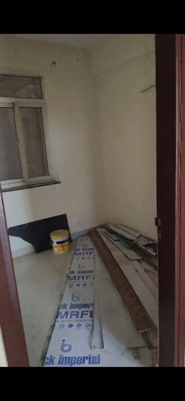 Bedroom in 3.5 BHK Apartment at BPTP Park Elite Floors, Sector 85 – for Rent